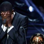 Ousmane Dembele Menangis Saat Menerima Ballon d'Or