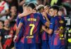 Para pemain Barcelona merayakan gol Lamine Yamal