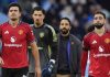 Para pemain Manchester United keluar lapangan usai kekalahan derbi Manchester
