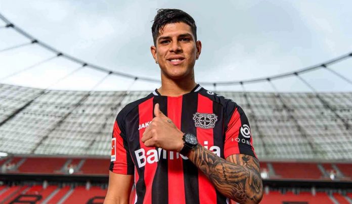 Piero Hincapie resmi transfer ke Arsenal dari Bayer Leverkusen Piero Hincapie resmi transfer ke Arsenal dari Bayer Leverkusen