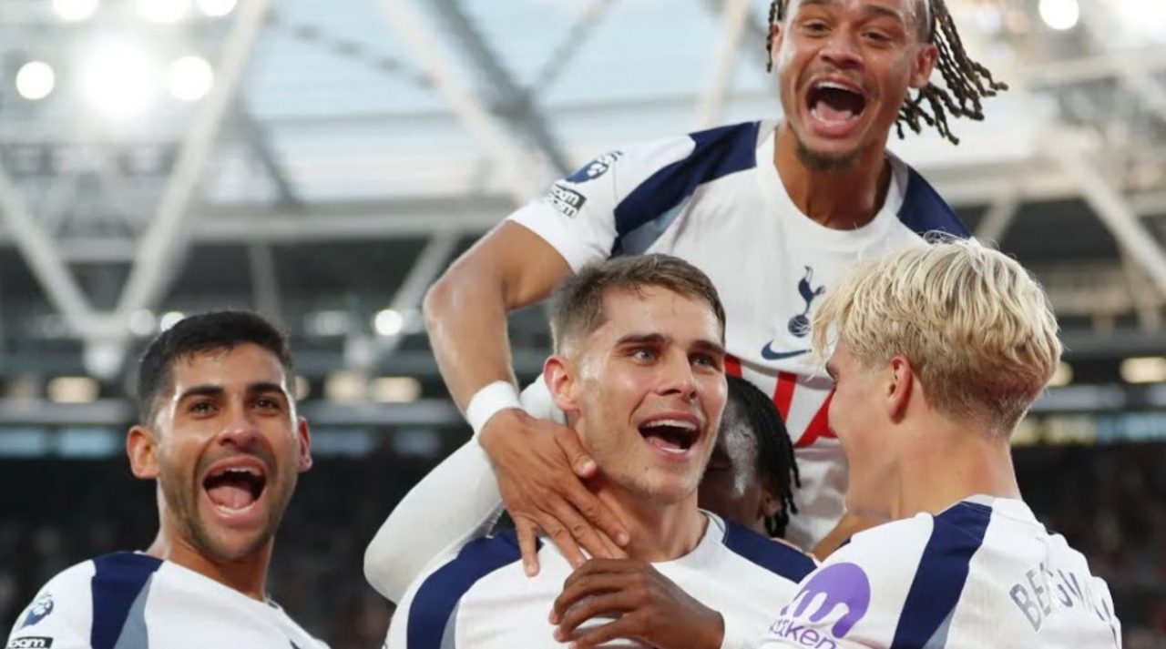 Prediksi Tottenham Hotspur vs Villarreal - Liga Champions 2025/26