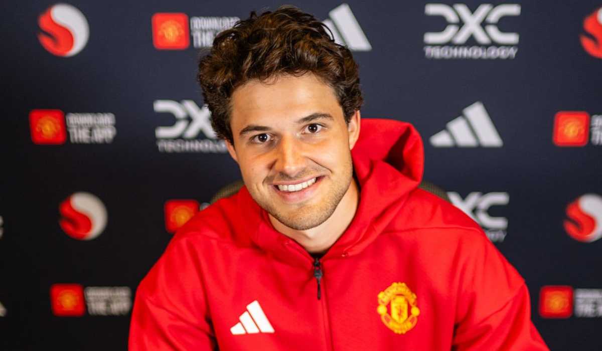Senne Lammes tanda tangan kontrak di Manchester United
