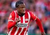 Tyrell Malacia di laga PSV v Heracles Almelo