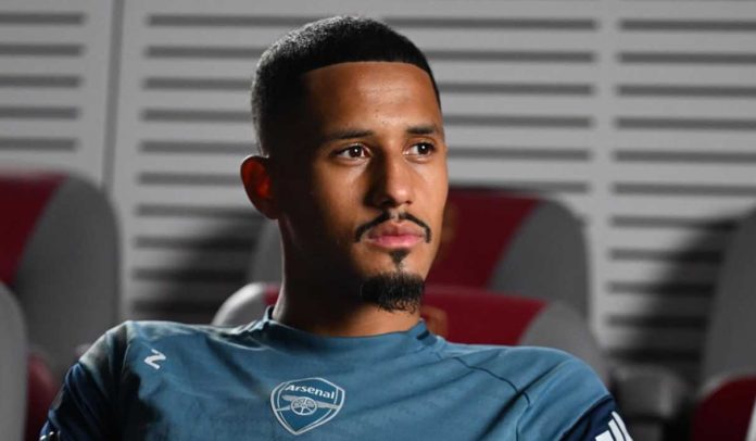 William Saliba resmi perpanjang kontrak di Arsenal