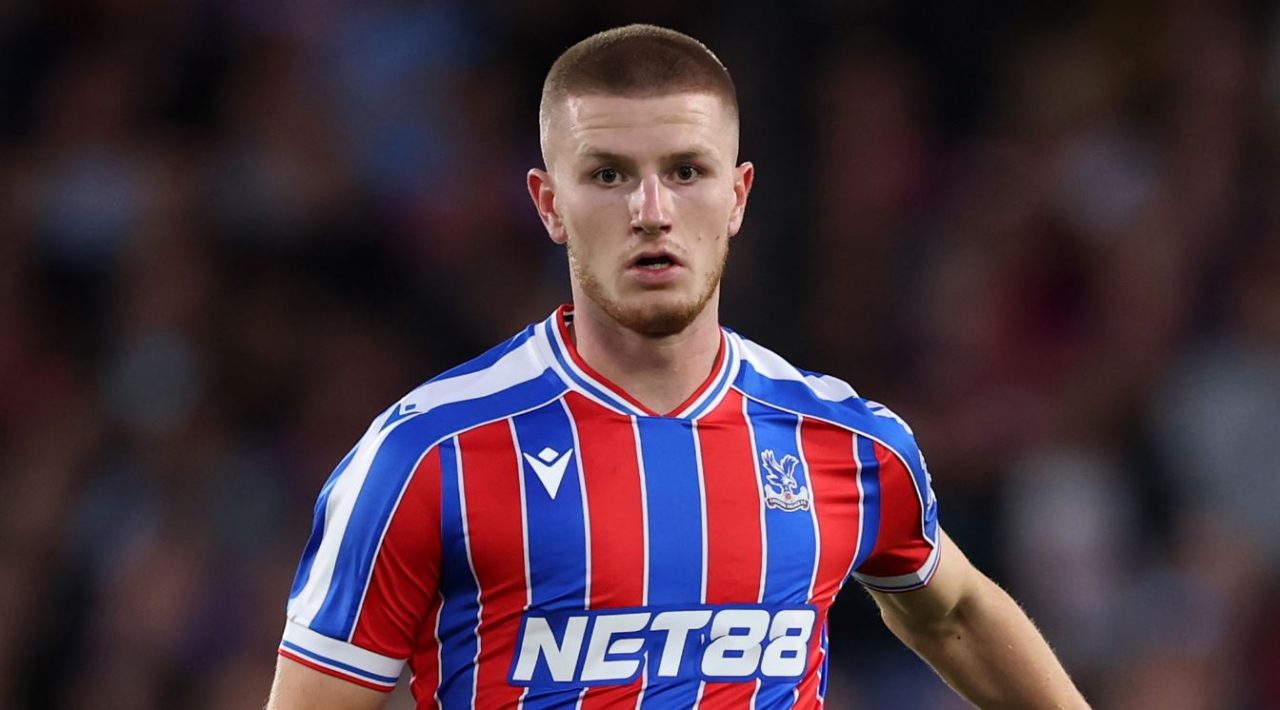 Adam Wharton bintang Crystal Palace