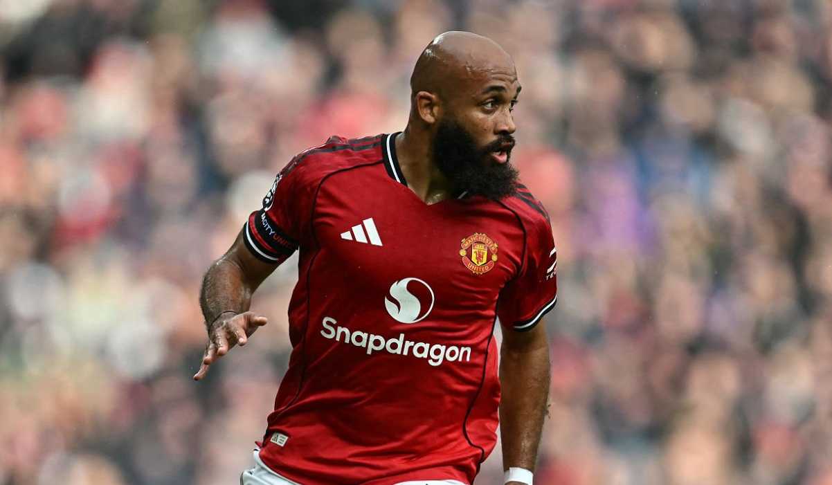 Aksi Bryan Mbeumo di laga Manchester United vs Sunderland Aksi Bryan Mbeumo di laga Manchester United vs Sunderland