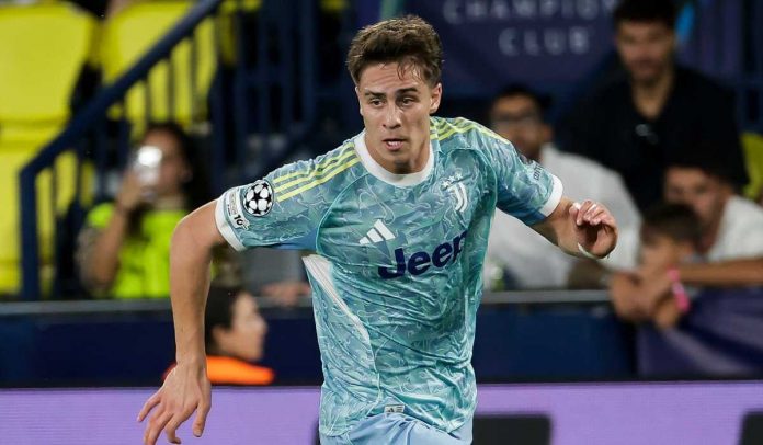 Aksi Kenan Yildiz di laga Villarreal vs Juventus