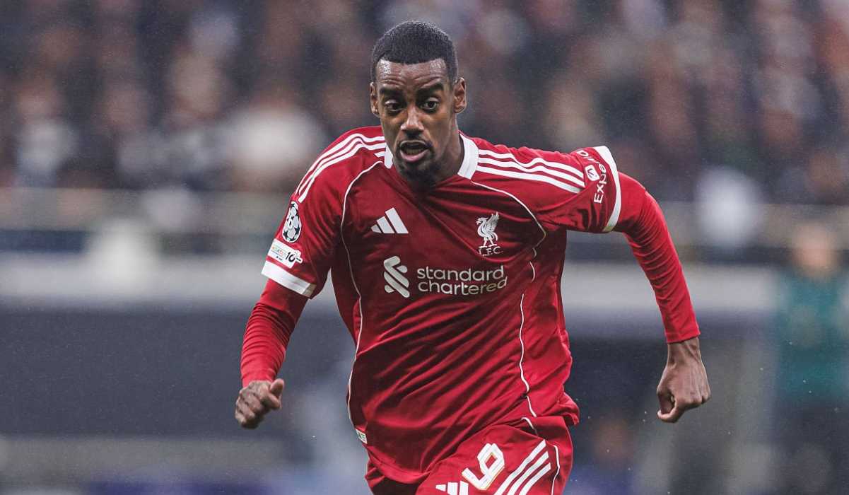 Alexander Isak di laga Frankfurt vs Liverpool Alexander Isak di laga Frankfurt vs Liverpool