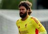 Alisson Becker di laga Crystal Palace vs Liverpool