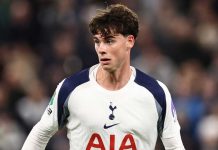 Archie Gray di laga Tottenham vs Doncaster