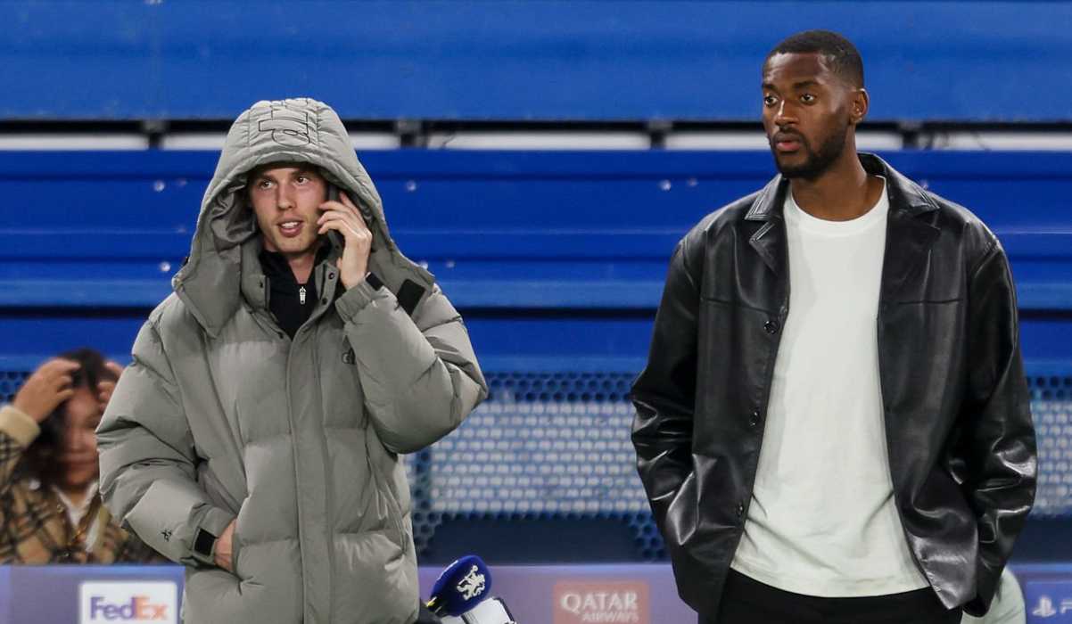 Cole Palmer dan Tosin Adarabioyo di laga Chelsea vs Benfica