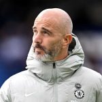 Maresca Ungkap Tantangan Taktis Terbesar Chelsea Usai Kekalahan dari The Black Cats Gestur Enzo Maresca di laga Chelsea vs Sunderland