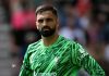 Giorgi Mamardashvili kiper Liverpool