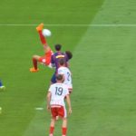 Gol tendangan gunting Axel Witsel ke gawang Barcelona