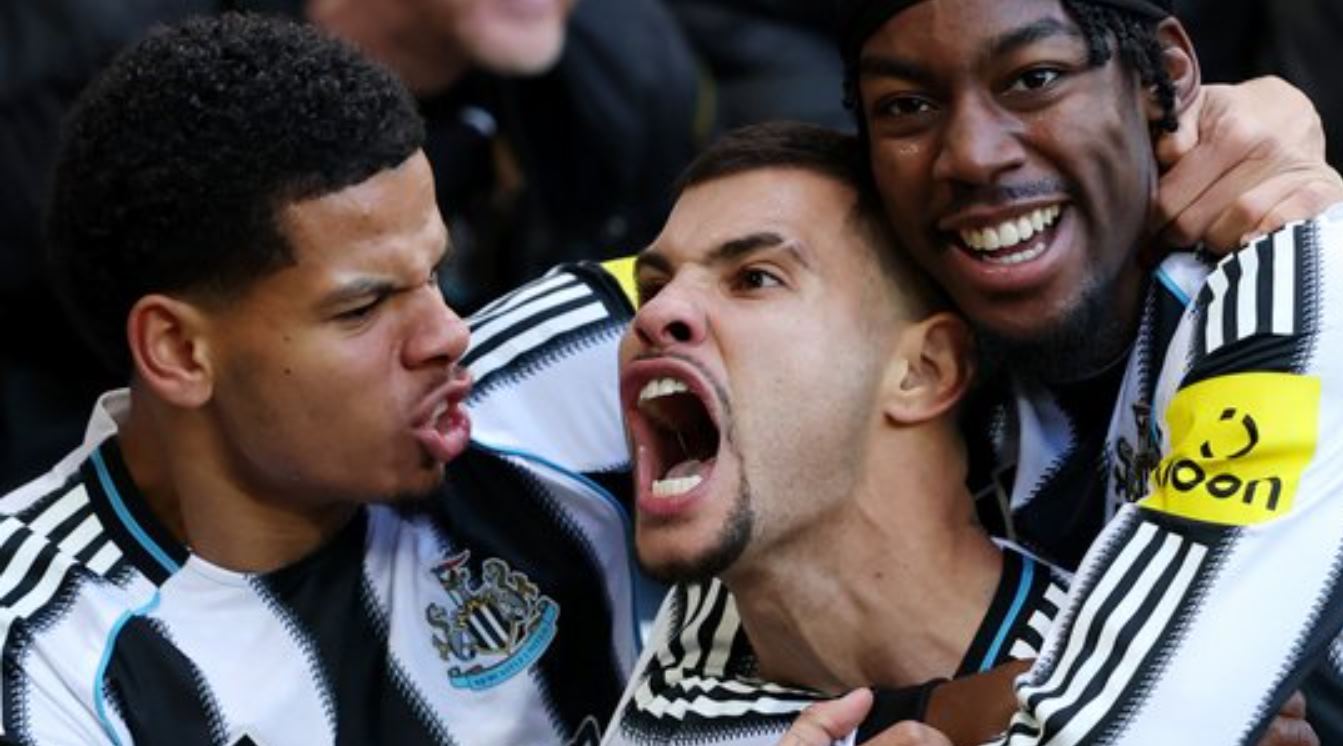 Hasil Newcastle United vs Fulham Unted skor akhir 2-1 Hasil Newcastle United vs Fulham Unted skor akhir 2-1