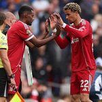 Isak dan Ekitike Bikin Kejutan: Liverpool Tak Butuh Salah untuk Menang Telak? Hugo Ekitike dan Alexander Isak pemain Liverpool