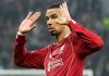 Hugo Ekitike merayakan gol ke gawang Eintracht Frankfurt