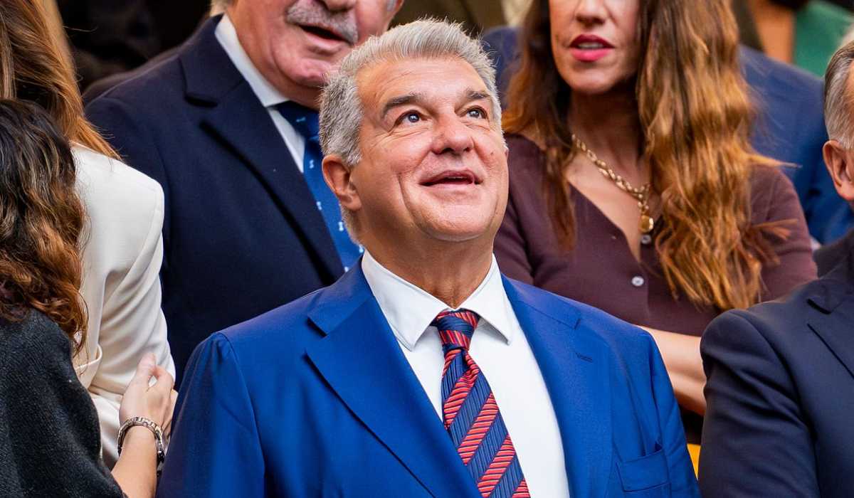 Joan Laporta di laga Real Madrid vs Barcelona Joan Laporta di laga Real Madrid vs Barcelona