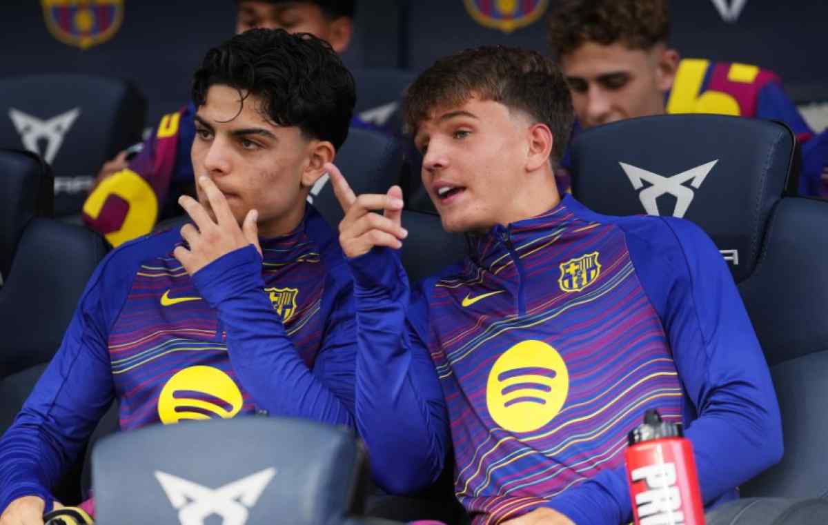 Juan Hernandez - Sebelah Kanan - Bisa Pindah ke PSG Tahun Depan Juan Hernandez - Sebelah Kanan - Bisa Pindah ke PSG Tahun Depan