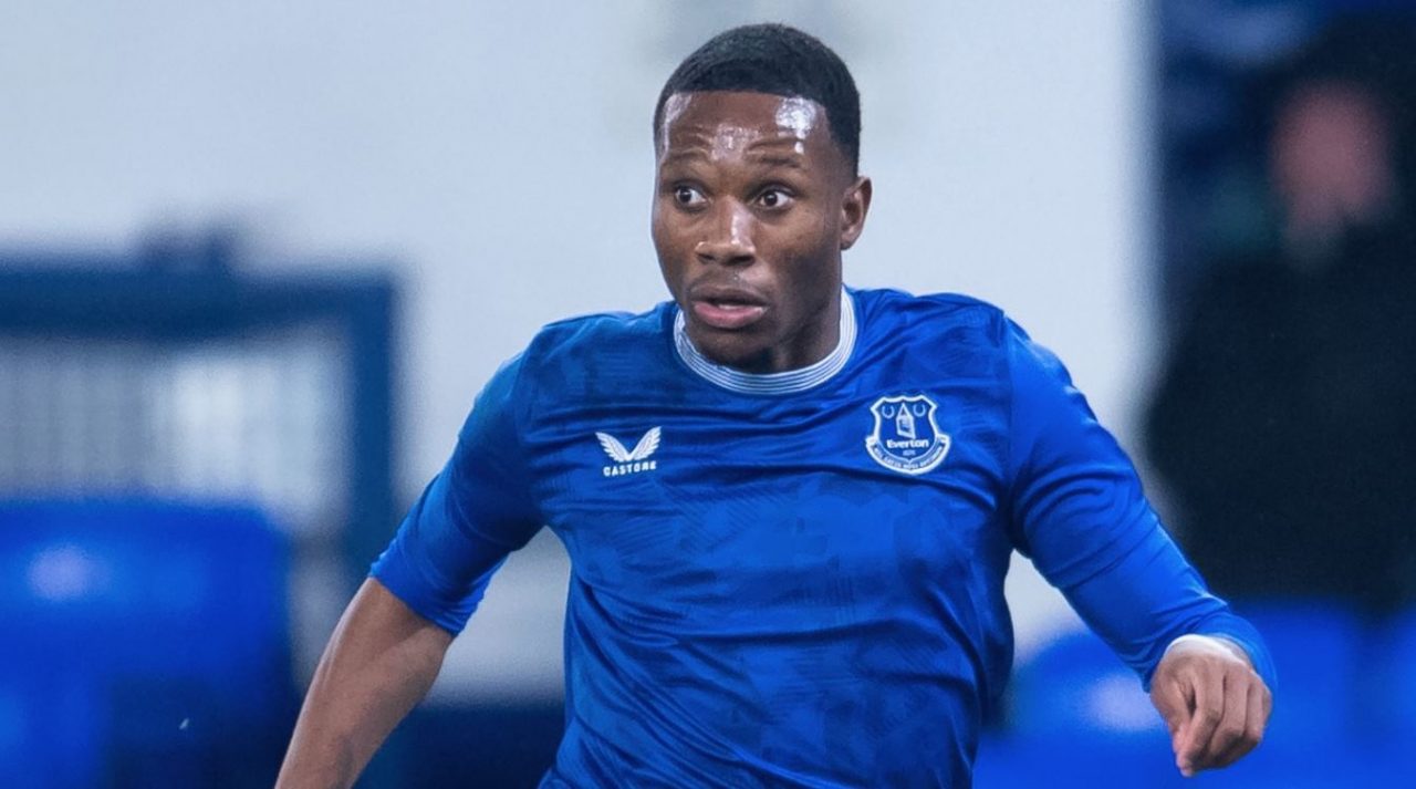 Justin Clarke bintang muda Everton