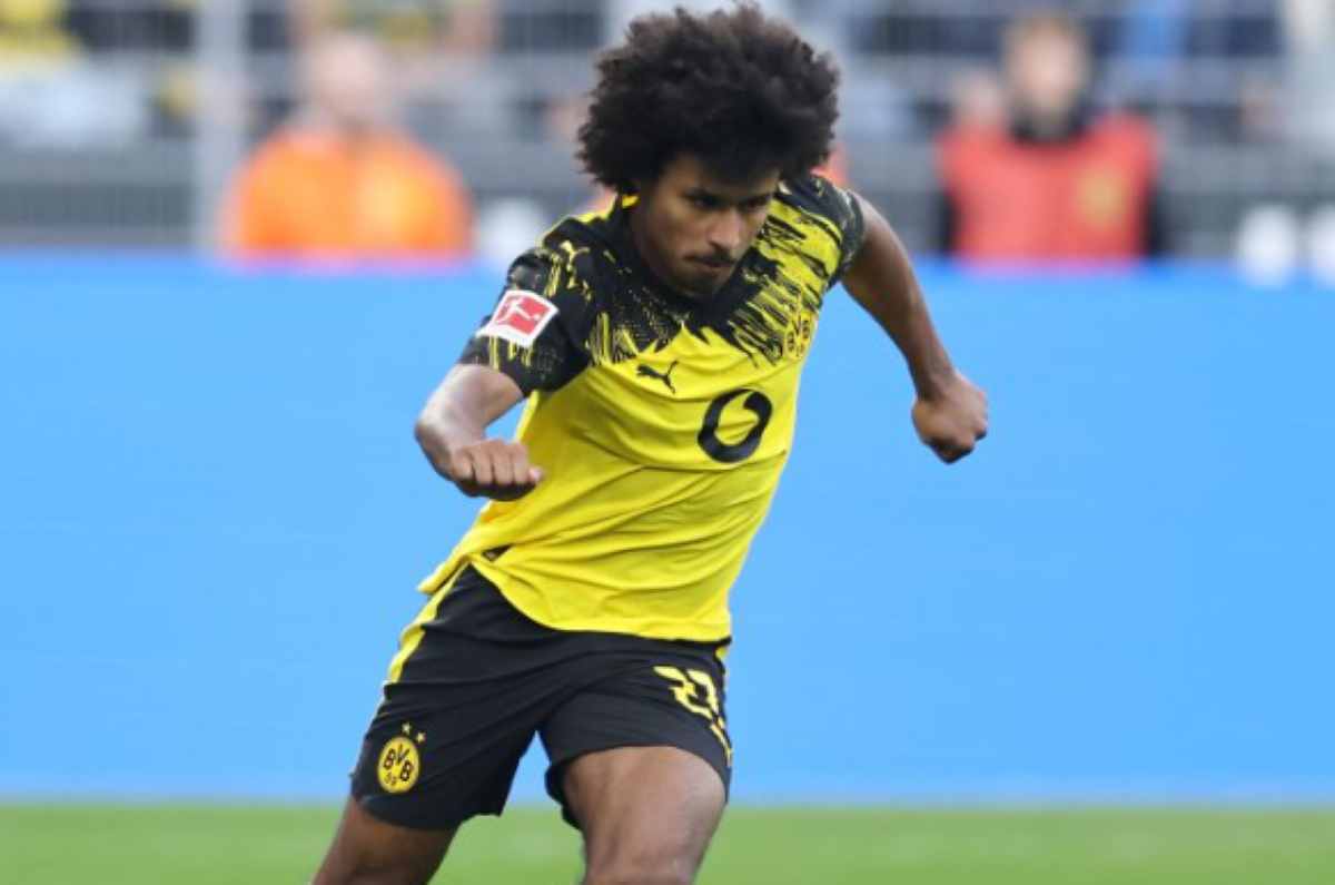 Karim Adeyemi dalam aksinya untuk Borussia Dortmund Karim Adeyemi dalam aksinya untuk Borussia Dortmund