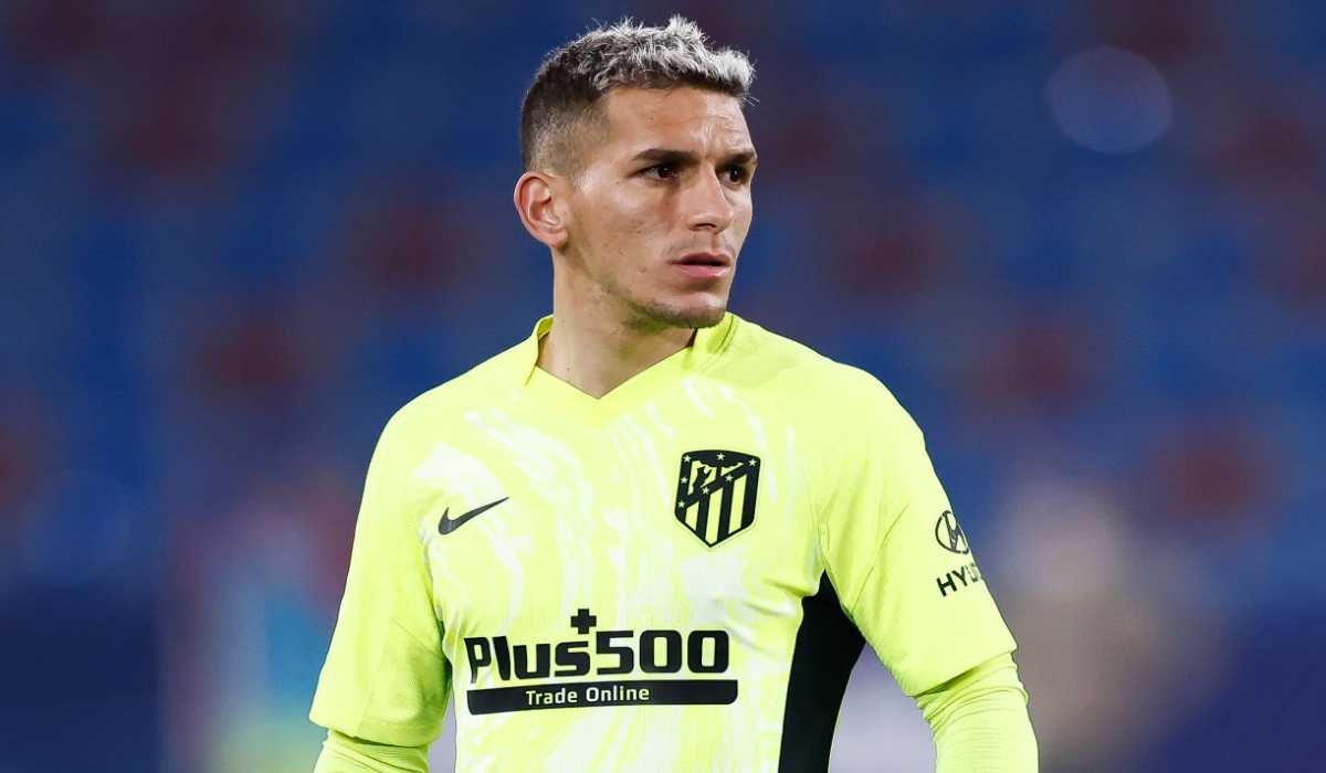 Lucas Torreira di laga Levante vs Atletico Madrid Lucas Torreira di laga Levante vs Atletico Madrid