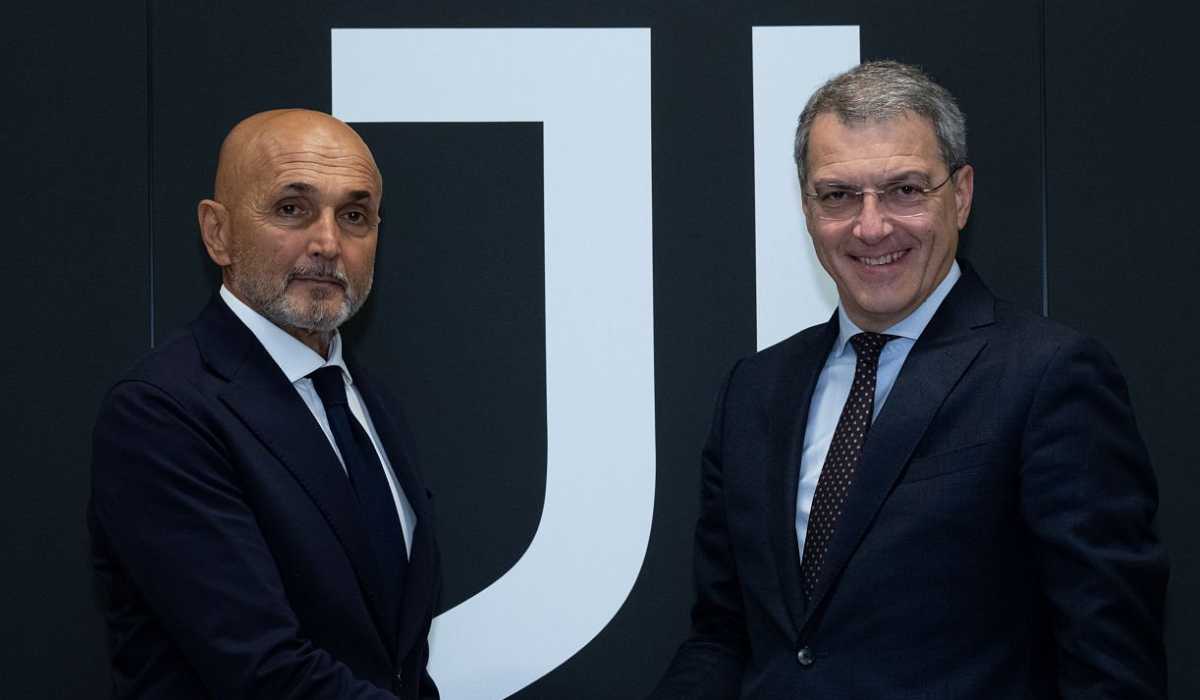 Luciano Spalletti diperkenalkan sebagai pelatih baru Juventus Luciano Spalletti diperkenalkan sebagai pelatih baru Juventus