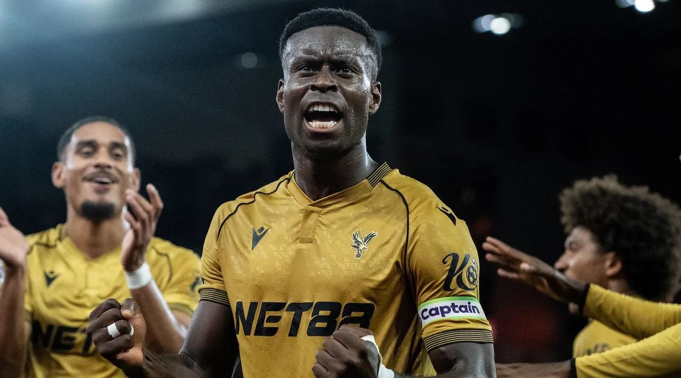 Marc Guehi pemain Crystal Palace