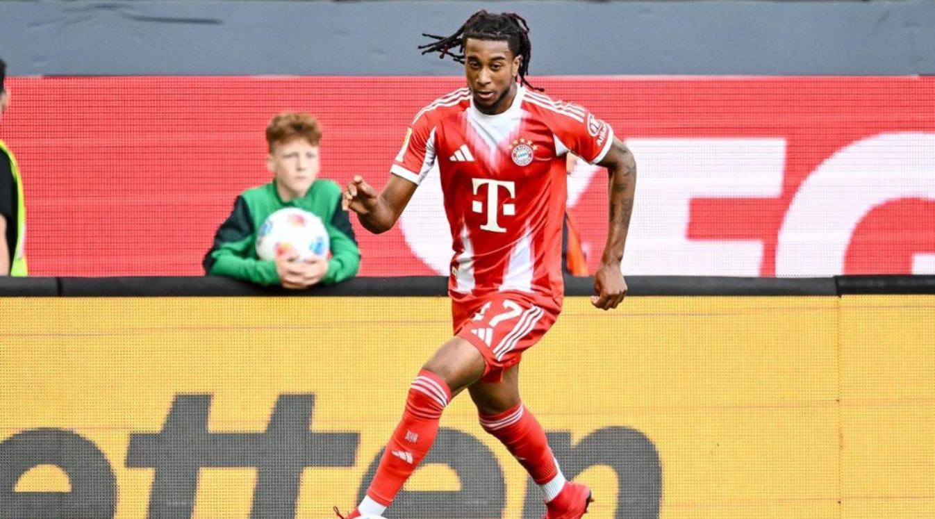 Michael Olise pemain andalan Bayern Munchen Michael Olise pemain andalan Bayern Munchen