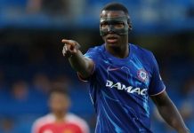 Moises Caicedo pemain Chelsea