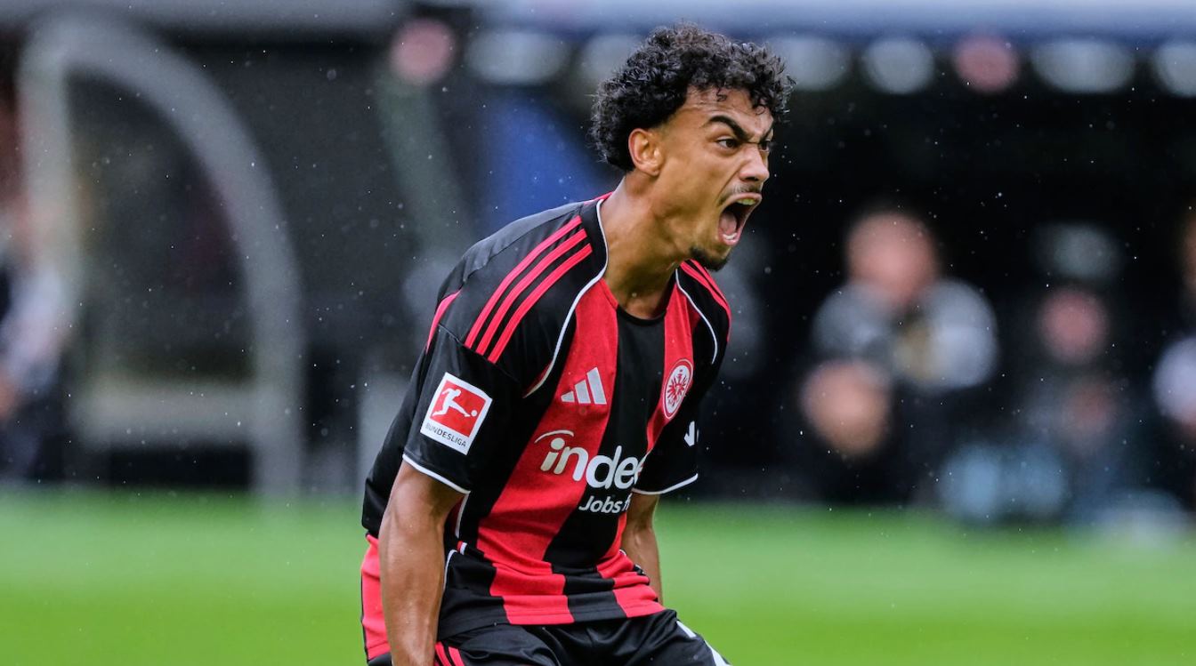Nathaniel Brown pemain Eintracht Frankfurt Nathaniel Brown pemain Eintracht Frankfurt