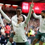 Pemain Chelsea merayakan kemenangan melawan Nottingham Forest