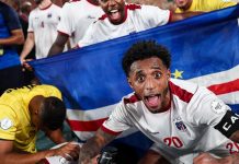 Pemain Tanjung Verde berpesta usai lolos ke Piala Dunia untuk pertama kalinya dalam sejarah