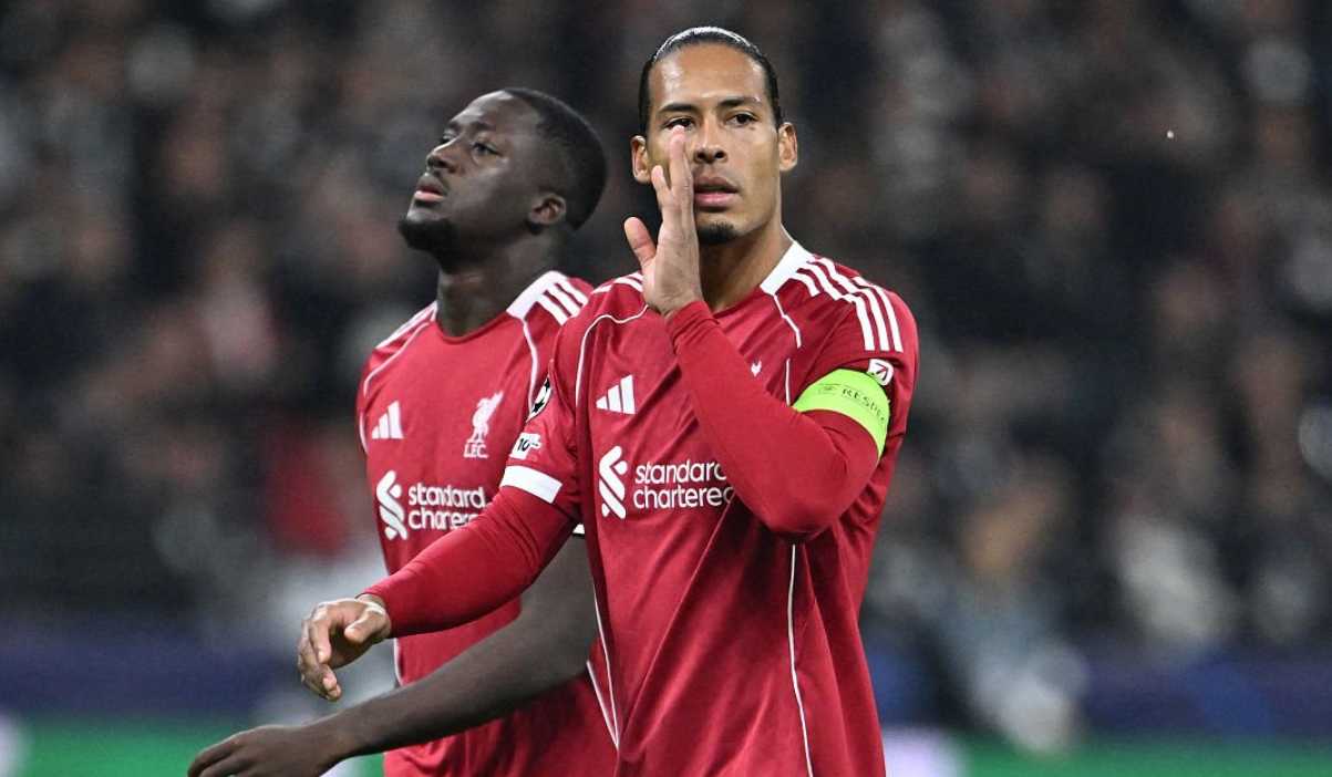 Reaksi Virgil van Dijk di laga Liverpool kontra Frankfurt Reaksi Virgil van Dijk di laga Liverpool kontra Frankfurt