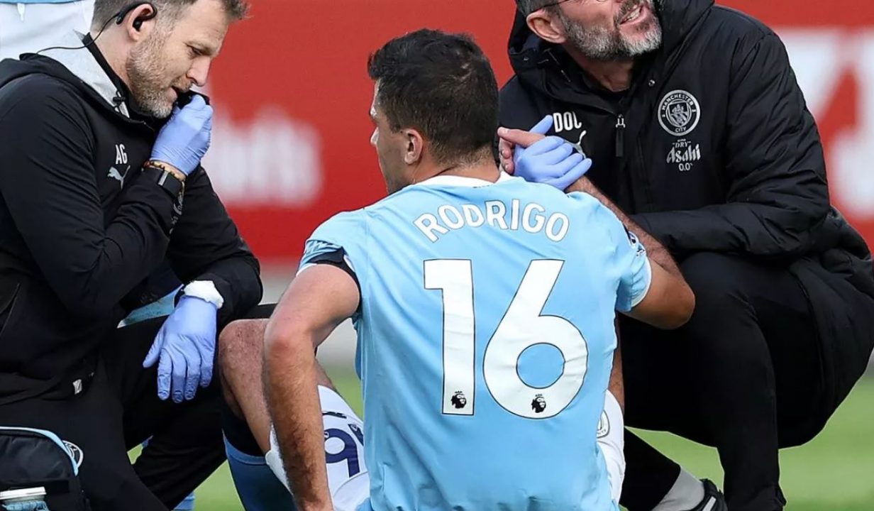Rodri pemain Manchester City cedera