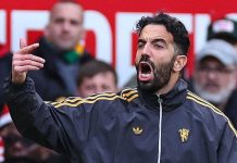 Ruben Amorim berteriak di laga Manchester United v Sunderland