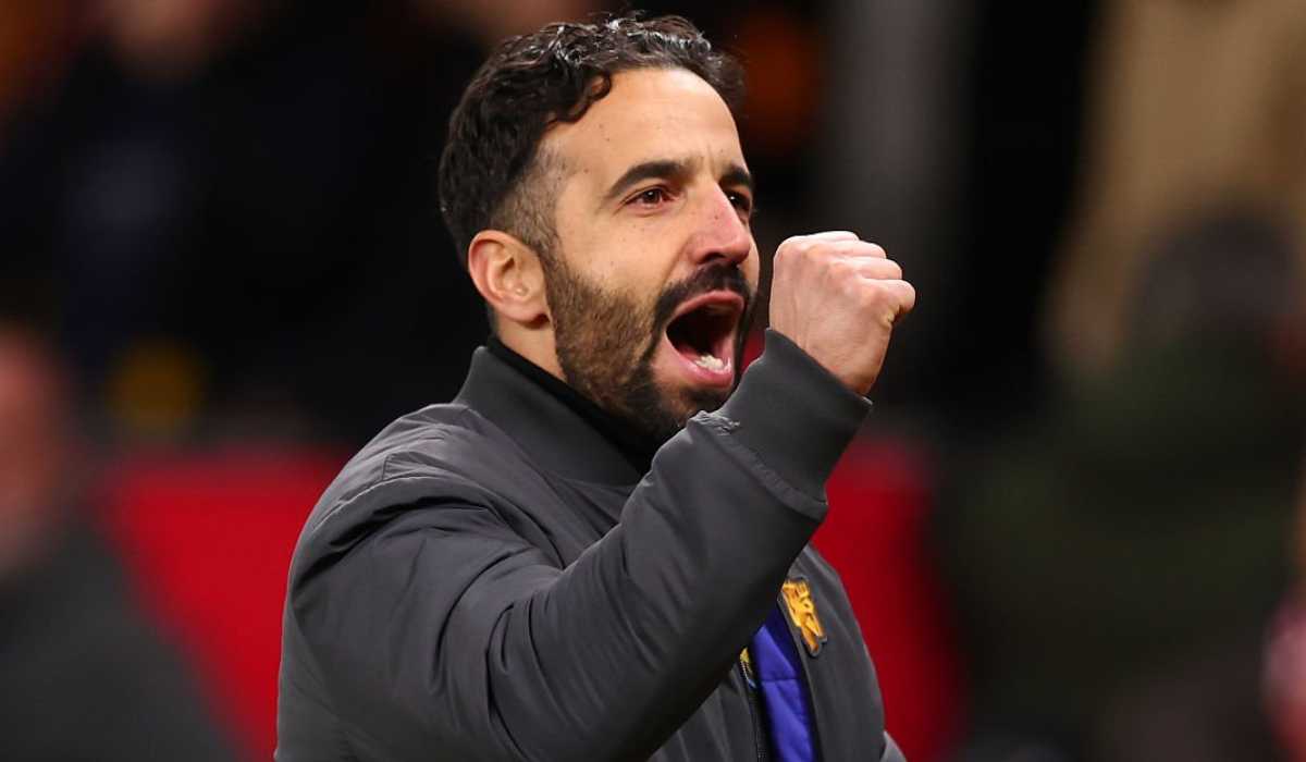 Ruben Amorim merayakan kemenangan Manchester United atas Brighton Ruben Amorim merayakan kemenangan Manchester United atas Brighton