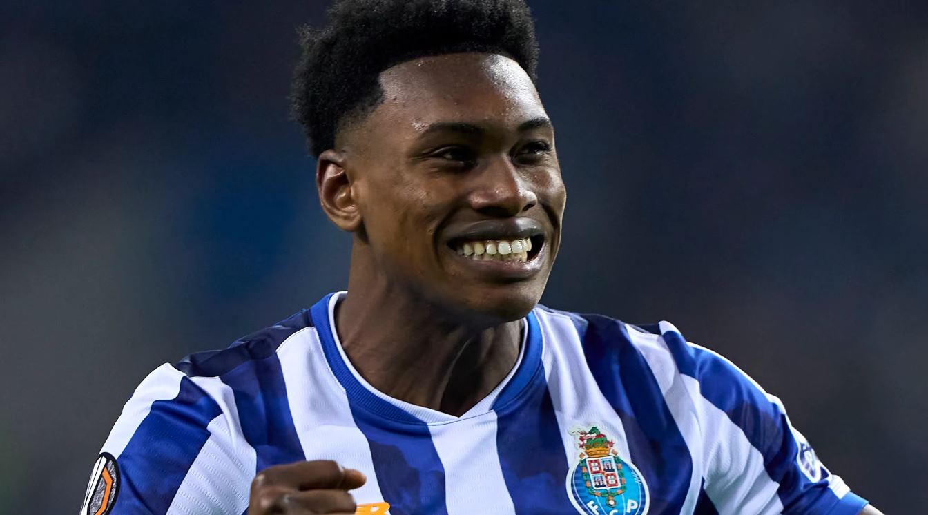 Samu Aghehowa striker FC Porto Samu Aghehowa striker FC Porto