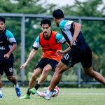 Prediksi PSBS Biak vs Persebaya Surabaya: Bajul Ijo Jadi Penghalang Ambisi Menang Tuan Rumah Skuad Persebaya dalam latihan terakhir sebelum berangkat ke markas PSBS Biak