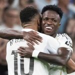 Forbes Rilis Daftar Pemain Terkaya 2025, Tiga Pemain Madrid Masuk 10 Besar, Barca Cuma Satu! Vinicius Junior merayakan gol bersama Kylian Mbappe