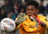 Zion Suzuki kiper Parma target transfer Chelsea