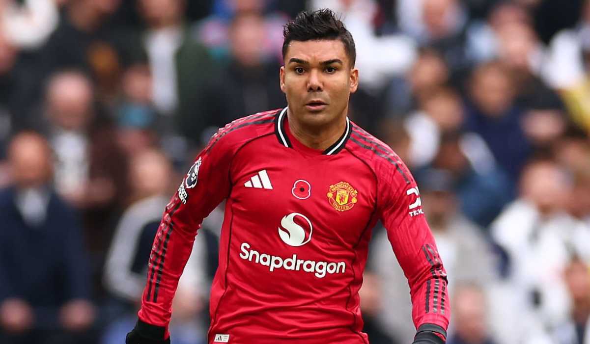 Aksi Casemiro di laga Tottenham vs Manchester United Aksi Casemiro di laga Tottenham vs Manchester United