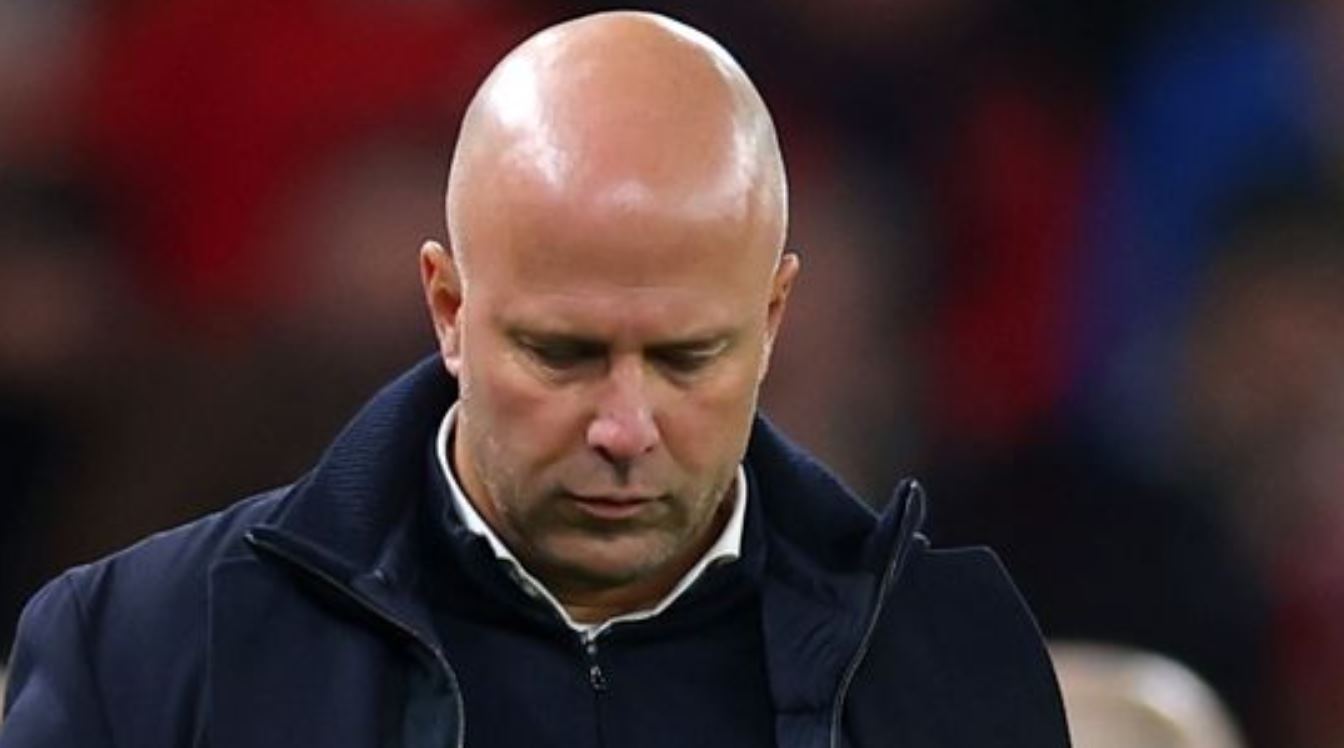 Arne Slot manajer Liverpool Arne Slot manajer Liverpool