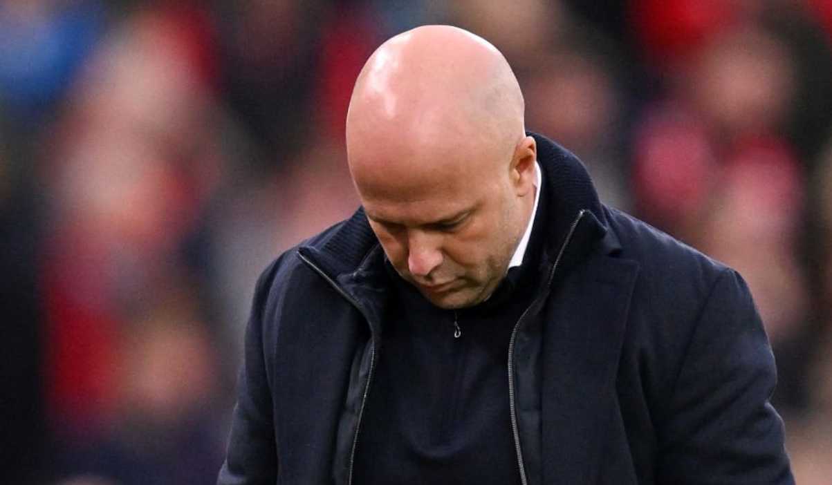 Arne Slot tertunduk usai kekalahan Liverpool dari Nottingham Forest Arne Slot tertunduk usai kekalahan Liverpool dari Nottingham Forest