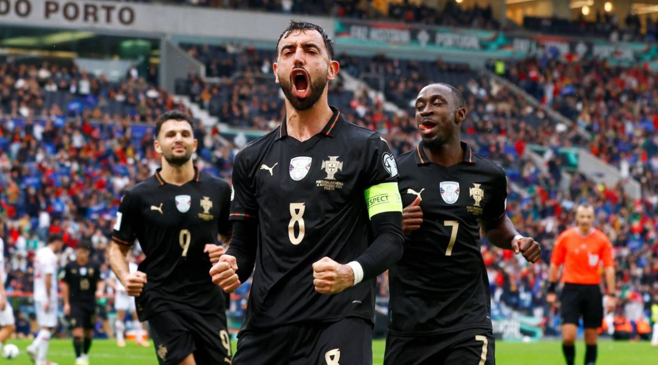 Tanpa Cristiano Ronaldo, Bruno Fernandes Justru Menggila: Hat-trick & 8 Peluang Ciptakan Portugal Lumat Armenia 9-1