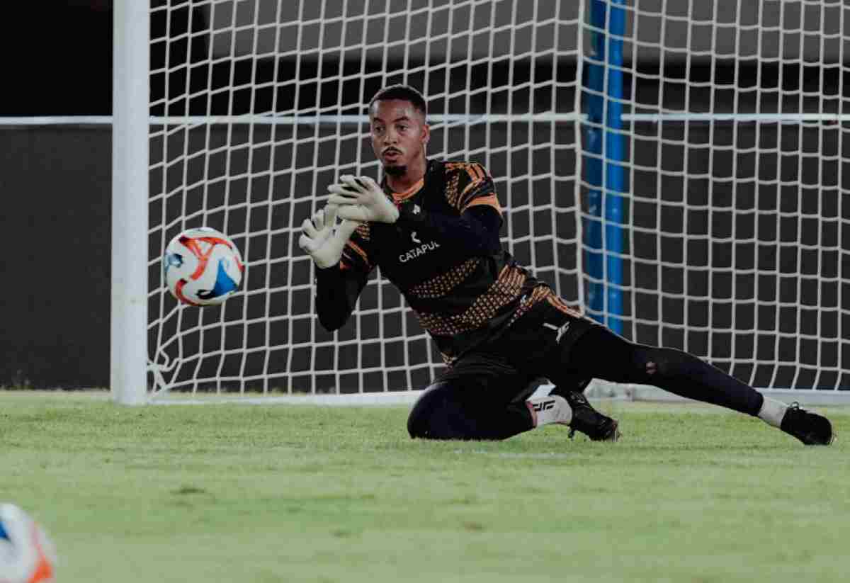 Carlos Eduardo Berpeluang Jadi Starter di Laga Persija vs Persik Carlos Eduardo Berpeluang Jadi Starter di Laga Persija vs Persik