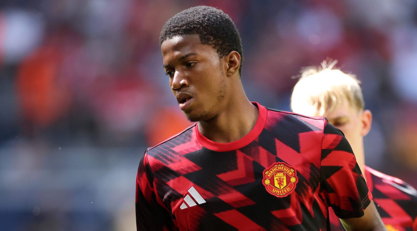 Chido Obi Diusulkan Jadi Pengganti Sesko: Dwight Yorke Desak Amorim Percaya pada Akademi Manchester United