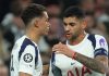 Cristian Romero bersama Brennan Johnson di laga Tottenham Hotspur vs Copenhagen