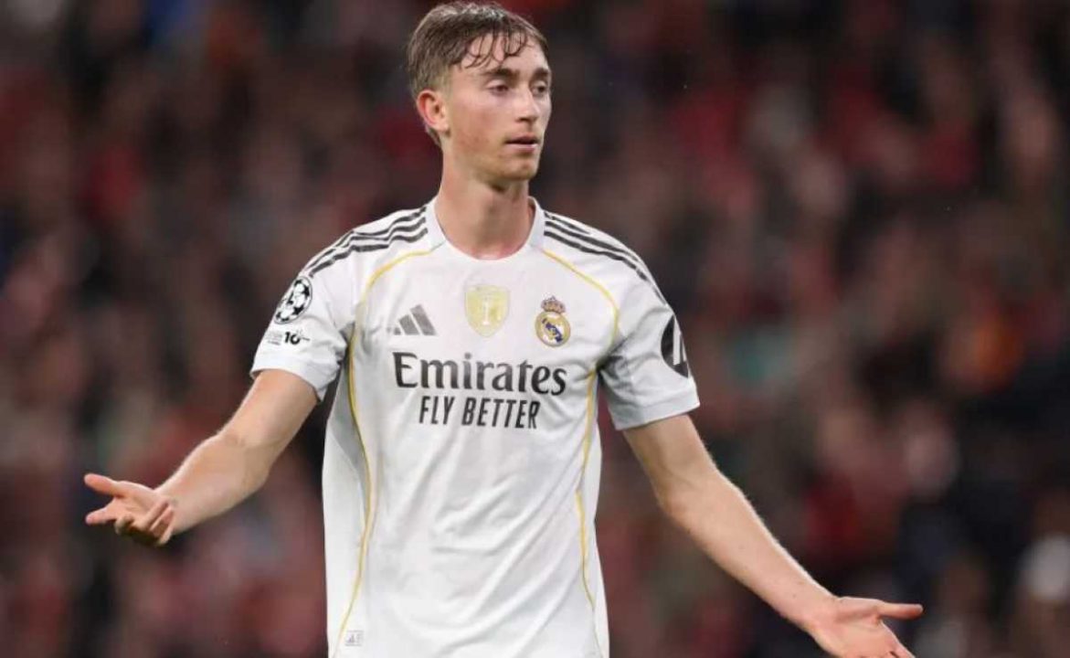 Dean Huijsen saat membela Real Madrid di sebuah laga
