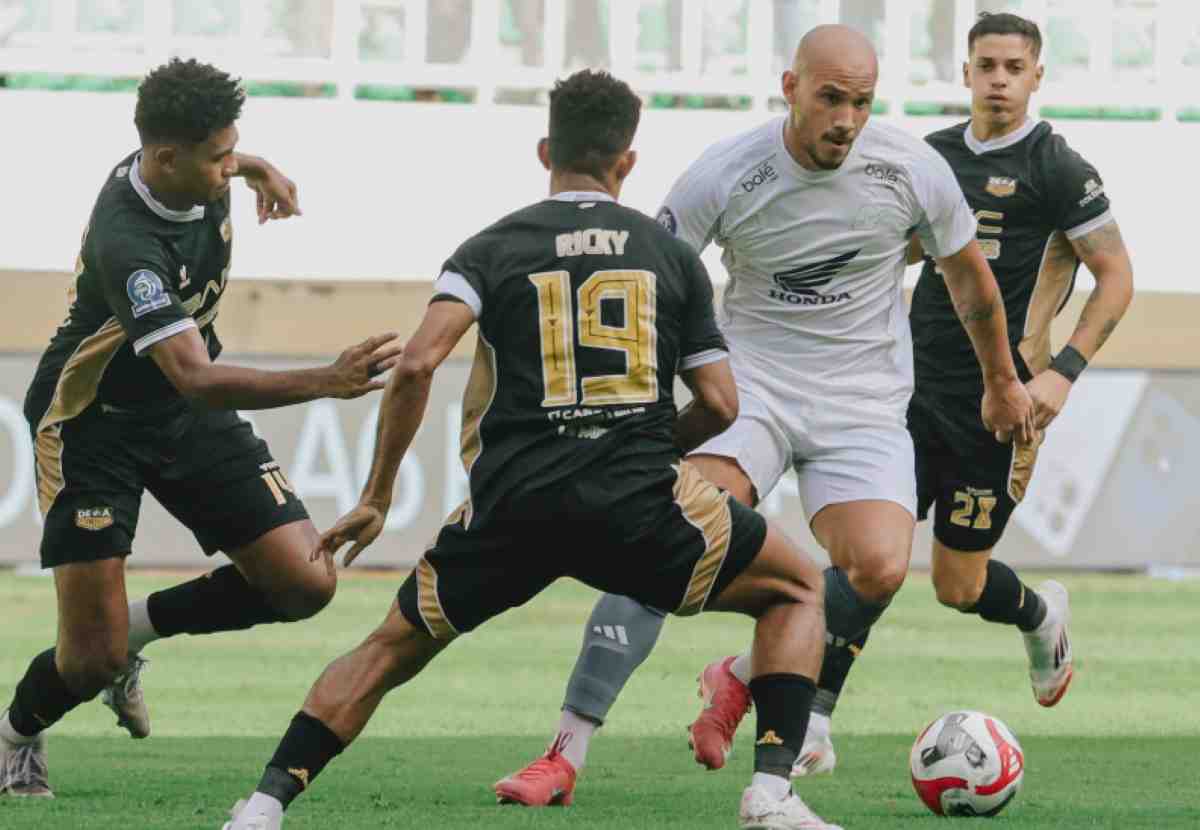 Dewa United Menjamu PSM Makassar di Pekan ke-12 Dewa United Menjamu PSM Makassar di Pekan ke-12